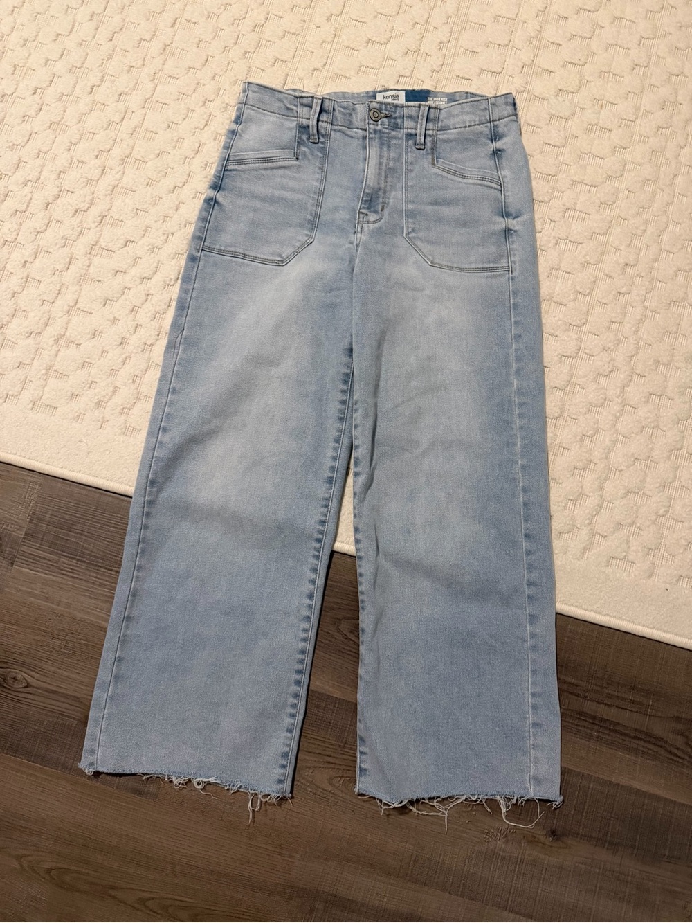 Kensie Light Blue Wide-Leg Womens ankle Jeans